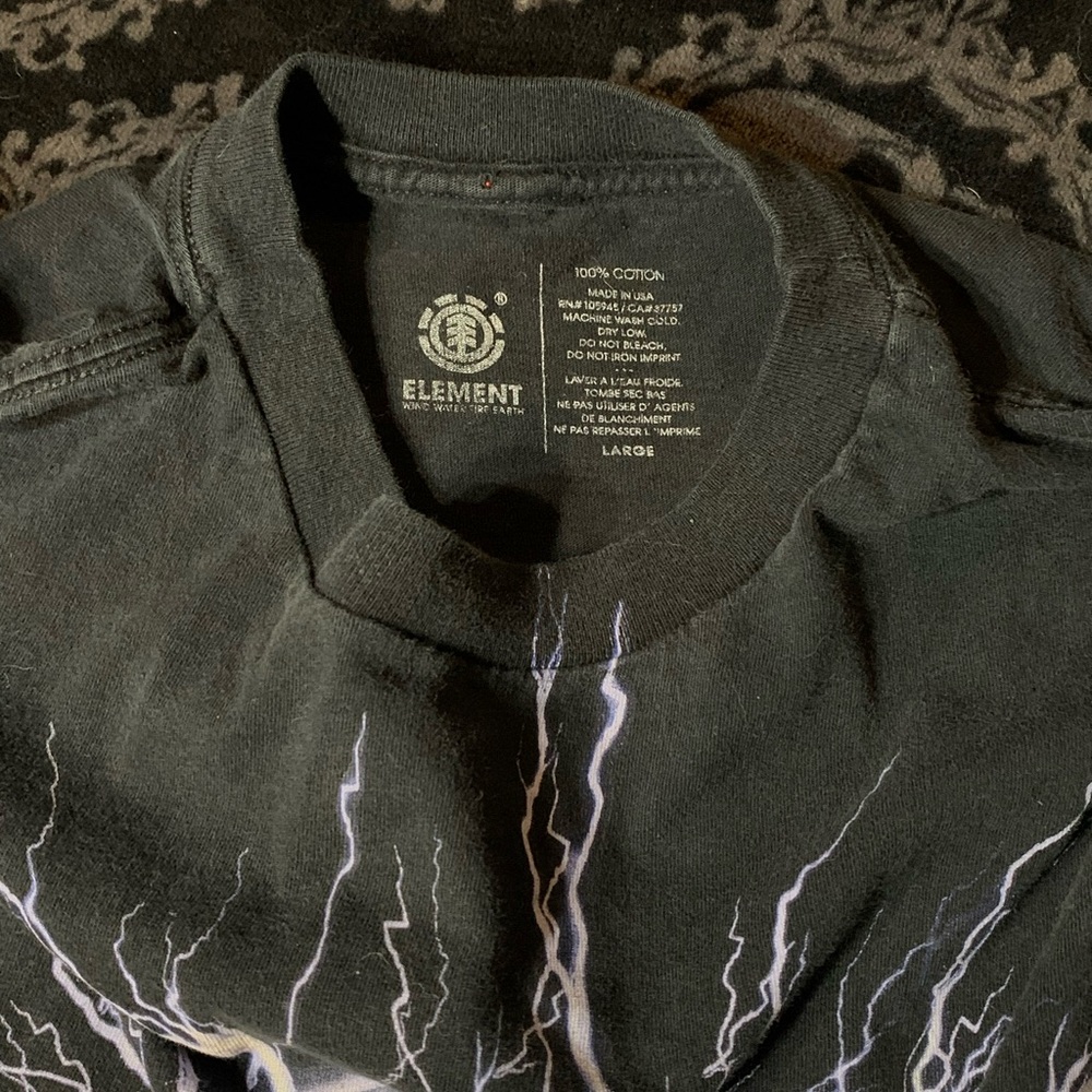 Element Tee - Picture 5 of 5